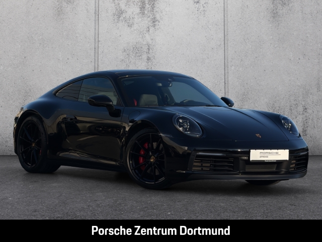 Porsche 992 911 Carrera 4S Sportabgas Sitzbelüftung