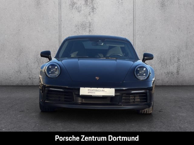 Porsche 992 911 Carrera 4S Sportabgas Sitzbelüftung