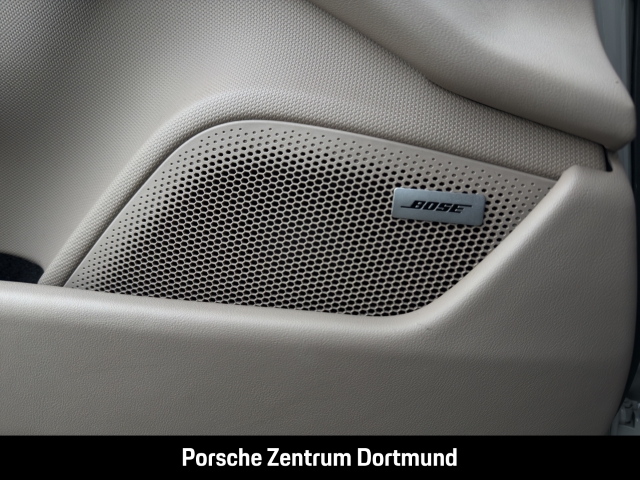 Porsche Taycan Sport Turismo Head-Up Surround-View BOSE