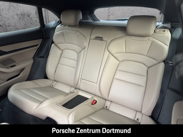 Porsche Taycan Sport Turismo Head-Up Surround-View BOSE