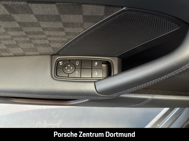 Porsche 992 911 Carrera GTS LED-Matrix HA-Lenkung BOSE