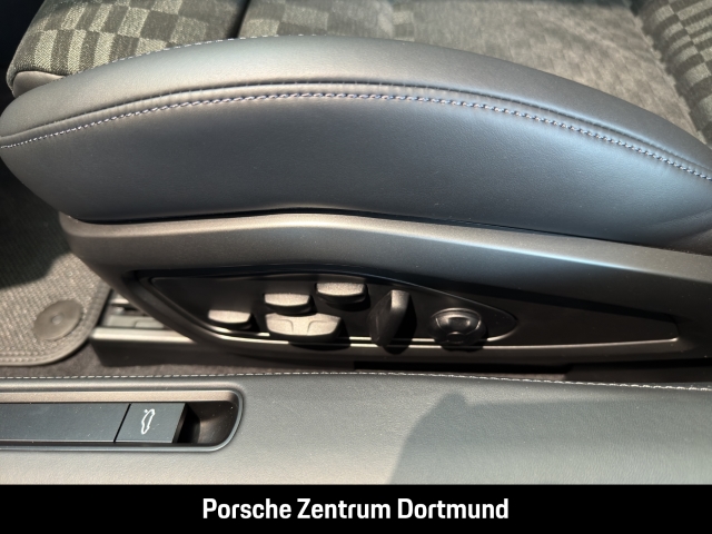 Porsche 992 911 Carrera GTS LED-Matrix HA-Lenkung BOSE