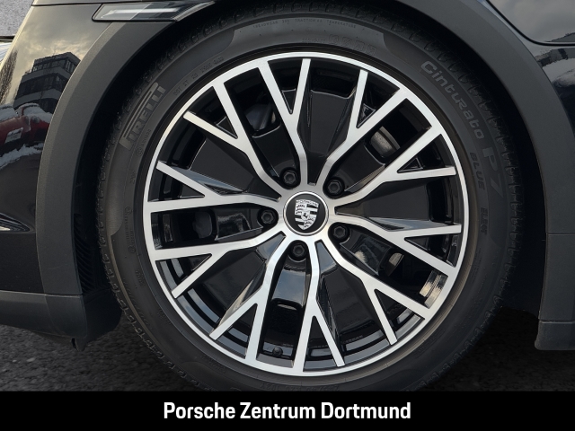 Porsche Taycan 4 Cross Turismo HA-Lenkung InnoDrive BOSE