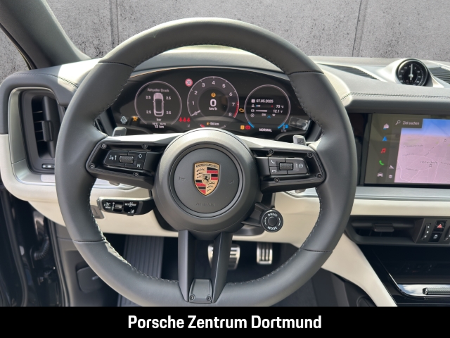 Porsche Cayenne S Coupe BOSE Panoramadach InnoDrive LED