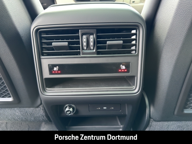 Porsche Cayenne S Coupe BOSE Panoramadach InnoDrive LED