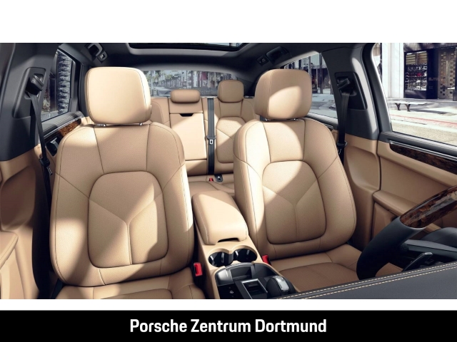 Porsche Macan BOSE Sitzbelüftung Abstandstempomat LED