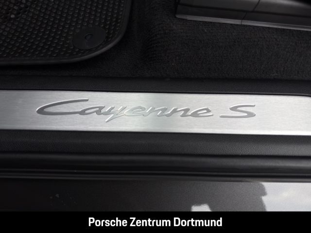 Porsche Cayenne S