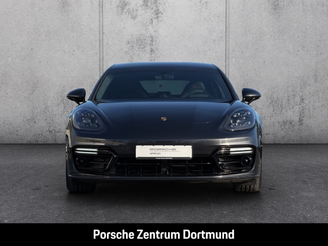 Porsche Panamera GTS Sport Turismo HA-Lenkung Nachtsicht