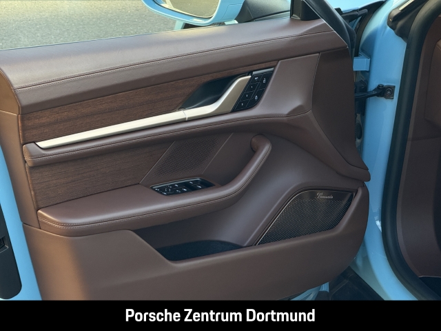 Porsche Taycan GTS Burmester Clubleder HA-Lenkung HeadUp