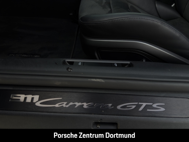 Porsche 992 911 Carrera GTS Cabriolet LED-Matrix BOSE