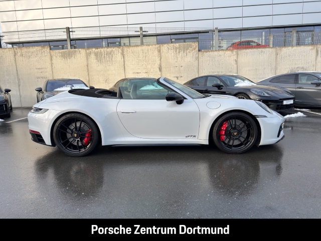 Porsche 992 911 Carrera GTS Cabriolet LED-Matrix BOSE