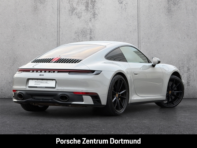 Porsche 992 911 Carrera 4 Liftsystem-VA Nachtsicht