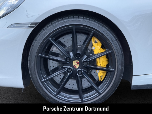 Porsche 992 911 Carrera 4 Liftsystem-VA Nachtsicht