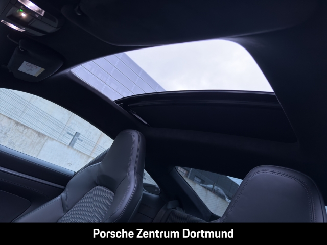 Porsche 992 911 Carrera 4 Liftsystem-VA Nachtsicht