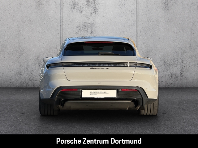 Porsche Taycan GTS Sport Turismo