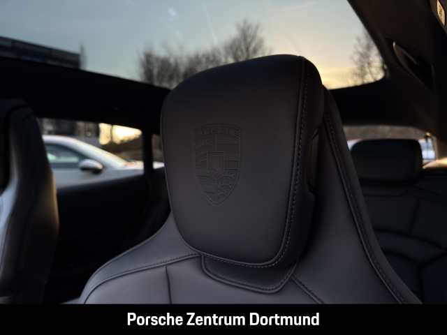 Porsche Taycan 4S Cross Turismo InnoDrive LED-Matrix