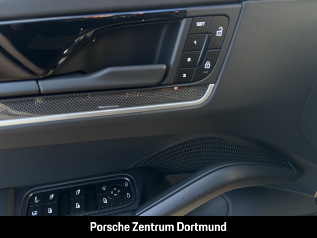 Porsche Cayenne Turbo E-Hybrid HA-Lenkung InnoDrive BOSE