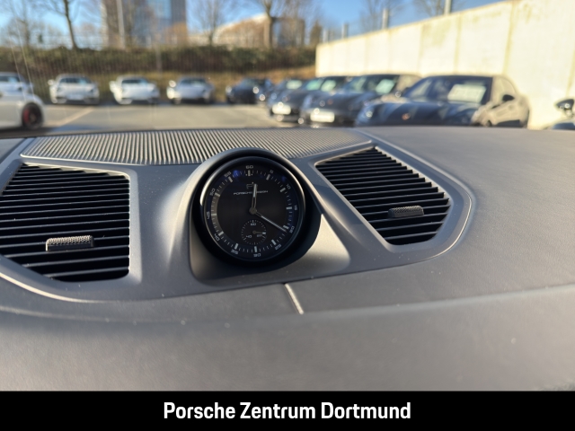 Porsche Cayenne Turbo E-Hybrid HA-Lenkung InnoDrive BOSE