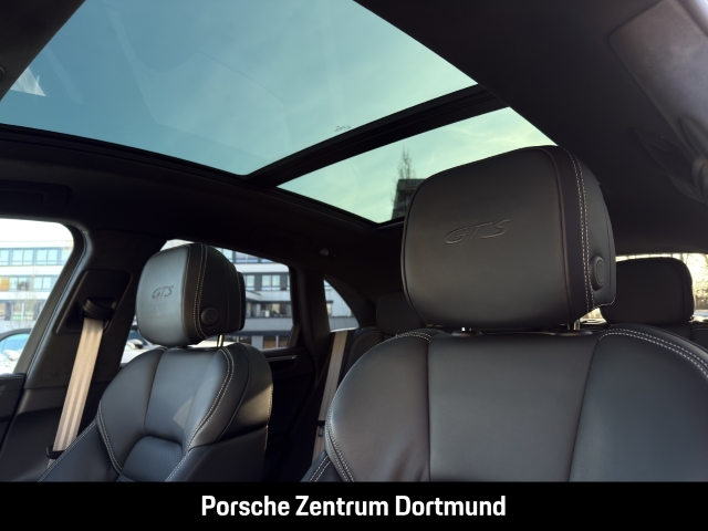 Porsche Macan GTS Surround-View BOSE Luftfederung 21-Zoll
