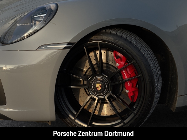 Porsche 992 911 Carrera 4 GTS Cabriolet LED-Matrix BOSE