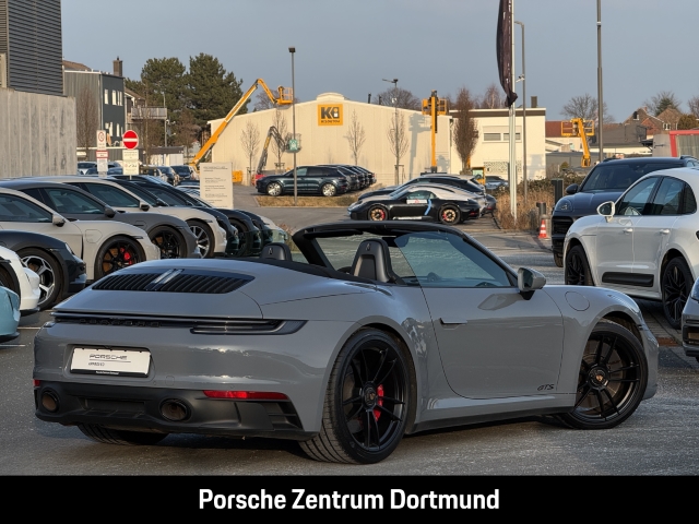 Porsche 992 911 Carrera 4 GTS Cabriolet LED-Matrix BOSE