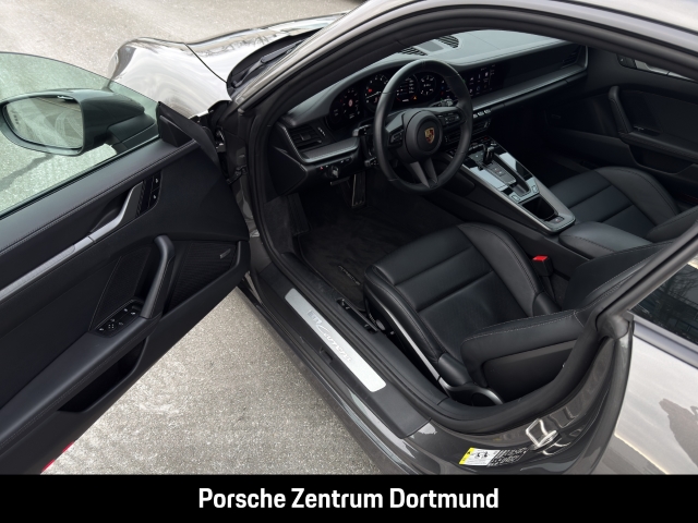 Porsche 992 911 Carrera Sportabgas Surround-View BOSE