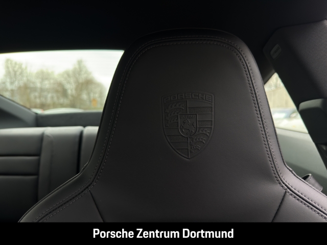 Porsche 992 911 Carrera Sportabgas Surround-View BOSE