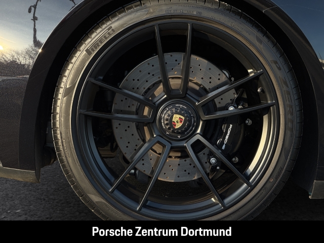 Porsche 992 911 Carrera GTS HA-Lenkung Liftsystem-VA LED