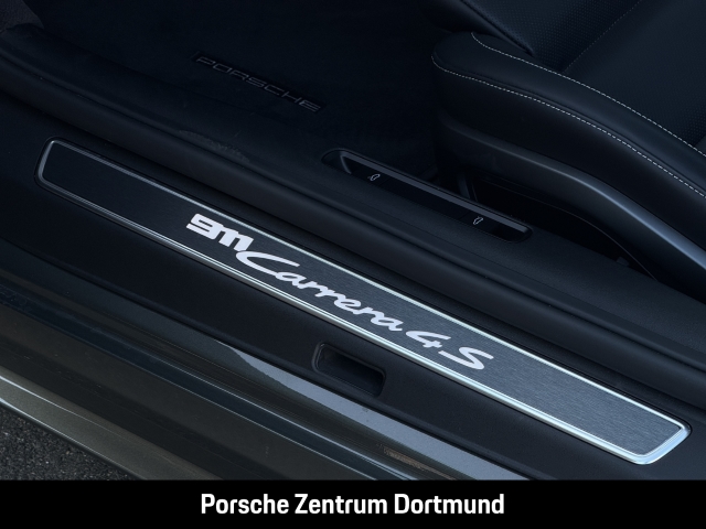 Porsche 992 911 Carrera 4S Cabrio InnoDrive LED-Matrix