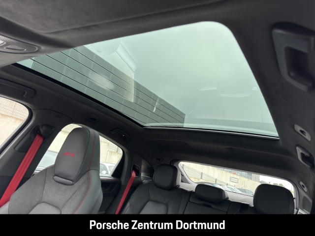 Porsche Cayenne GTS Coupe HA-Lenkung InnoDrive Head-Up