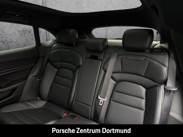 Porsche Taycan Sport Turismo BOSE Luftfederung Panorama