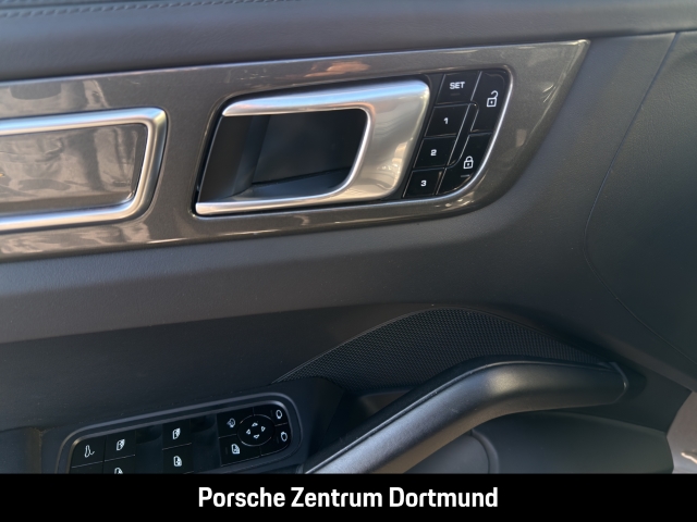 Porsche Cayenne S Nachtsicht Head-Up Surround-View BOSE