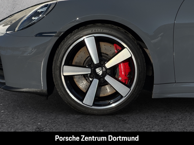 Porsche 992 911 Carrera S HA-Lenkung Sportabgas BOSE