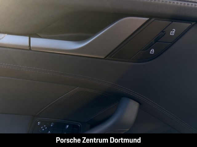 Porsche 992 911 Carrera S HA-Lenkung Sportabgas BOSE