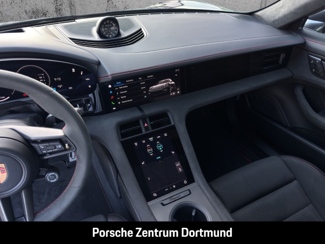 Porsche  Taycan GTS Sport Turismo HA-Lenkung InnoDrive