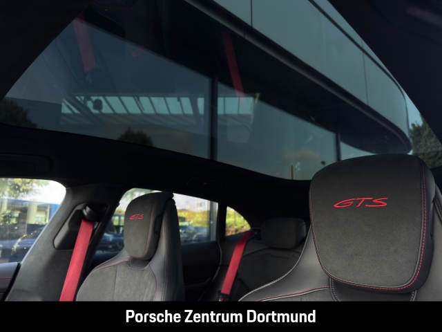 Porsche  Taycan GTS Sport Turismo HA-Lenkung InnoDrive