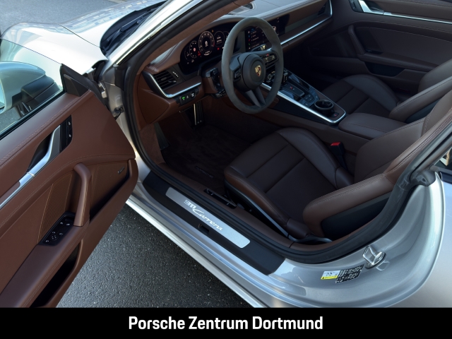 Porsche 992 911 Carrera Clubleder InnoDrive Sportabgas
