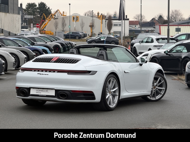 Porsche 992 911 Carrera Cabriolet LED-Matrix Sportabgas