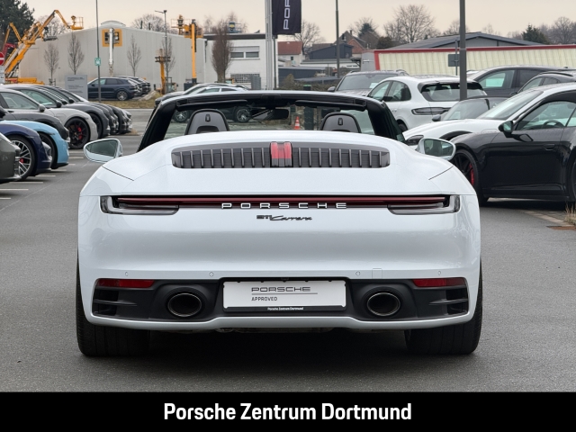 Porsche 992 911 Carrera Cabriolet LED-Matrix Sportabgas