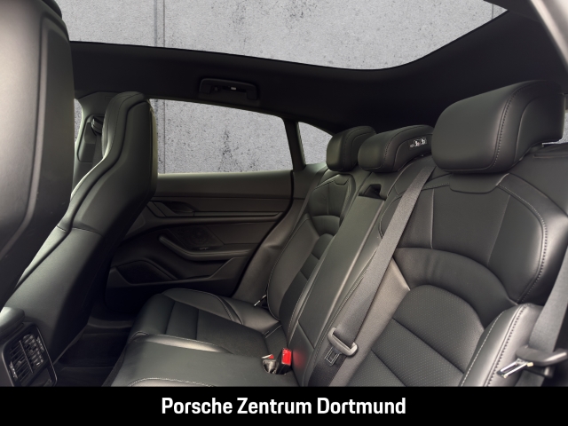 Porsche Taycan Sport Turismo