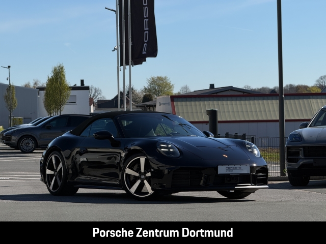 Porsche 992 911 Carrera S Cabrio HA-Lenkung Nachtsicht