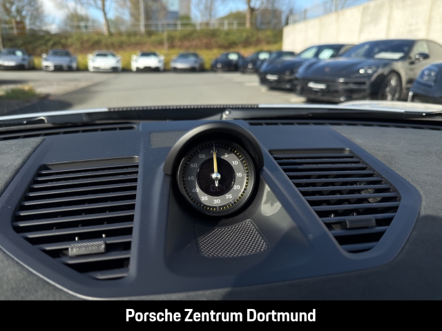 Porsche 992 911 GT3 RS Clubsportpaket Liftsystem-VA