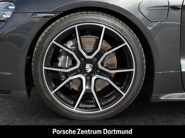 Porsche Taycan 4 BOSE Panorama Luftfederung SportDesign