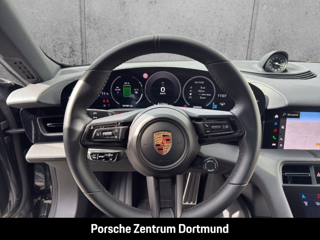 Porsche Taycan 4 BOSE Panorama Luftfederung SportDesign