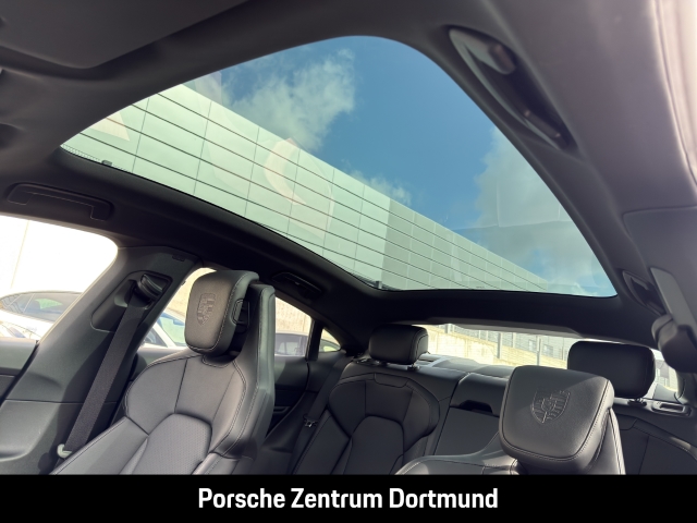 Porsche Taycan 4 BOSE Panorama Luftfederung SportDesign