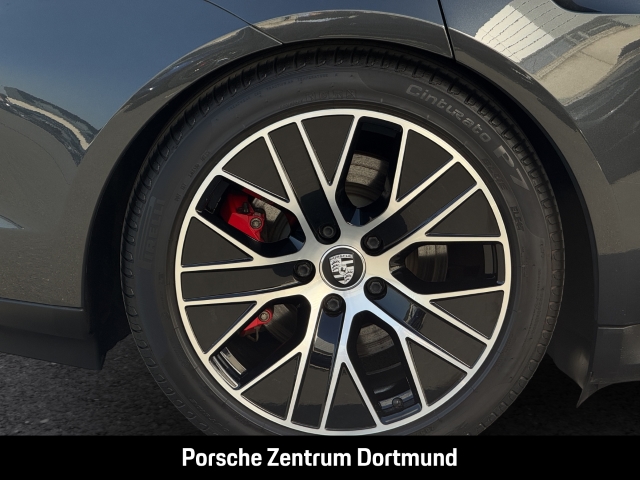 Porsche Taycan 4S