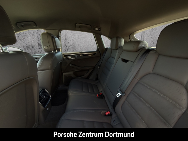 Porsche Macan GTS Rückfahrkamera Sportabgas PASM BOSE
