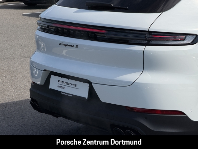 Porsche Cayenne S HA-Lenkung Sportabgas 21-Zoll Head-Up