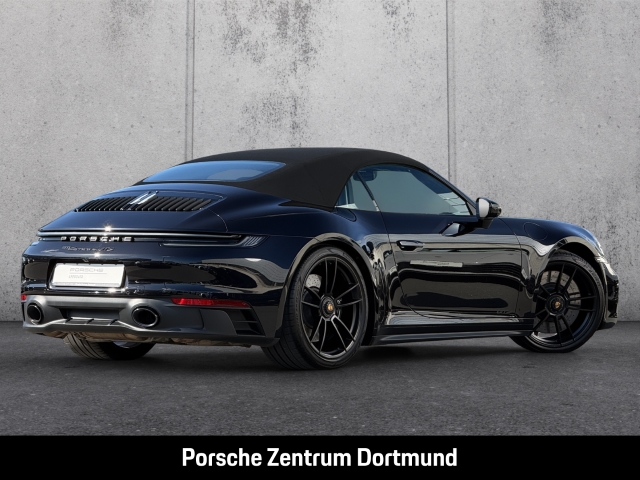 Porsche 992 (911) Carrera 4 GTS Cabriolet