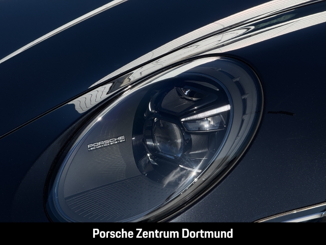 Porsche 992 (911) Carrera 4 GTS Cabriolet